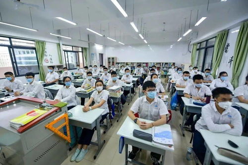 从私人定制到团体定制 服饰行业的新蓝海与个人商务服务的融合之道